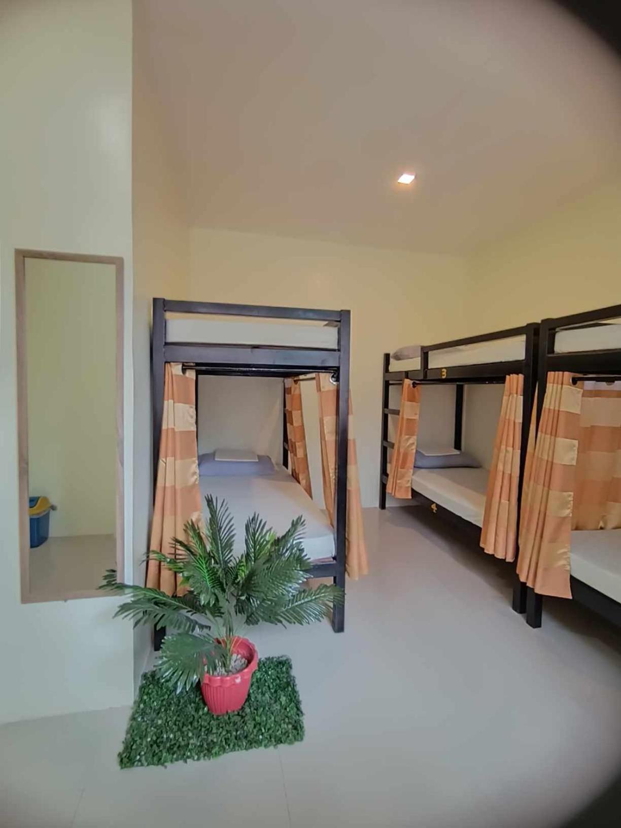 Cheri Backpackers Hostel Moalboal Exterior photo